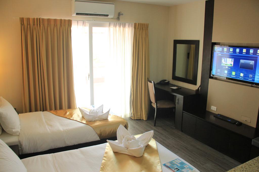 Sun Plaza Subic Hotel Olongapo Oda fotoğraf