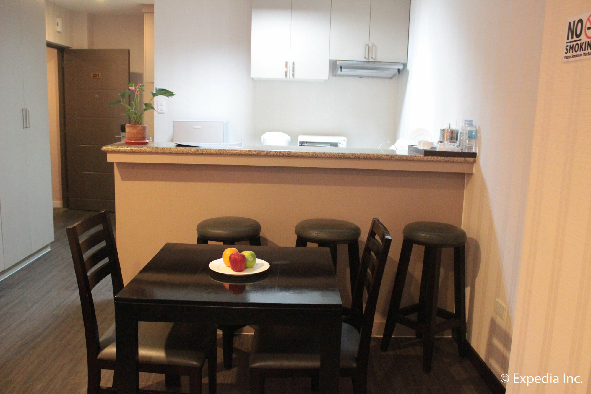 Sun Plaza Subic Hotel Olongapo Dış mekan fotoğraf