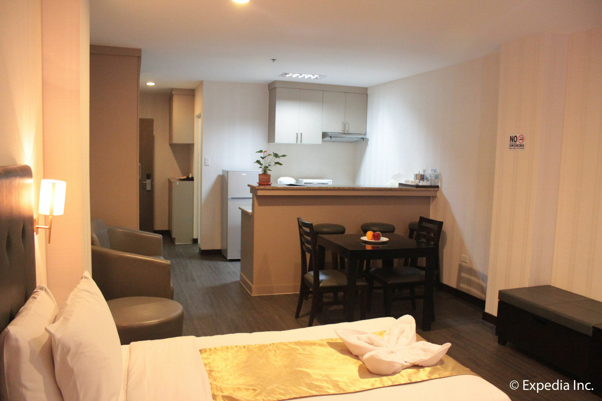 Sun Plaza Subic Hotel Olongapo Dış mekan fotoğraf