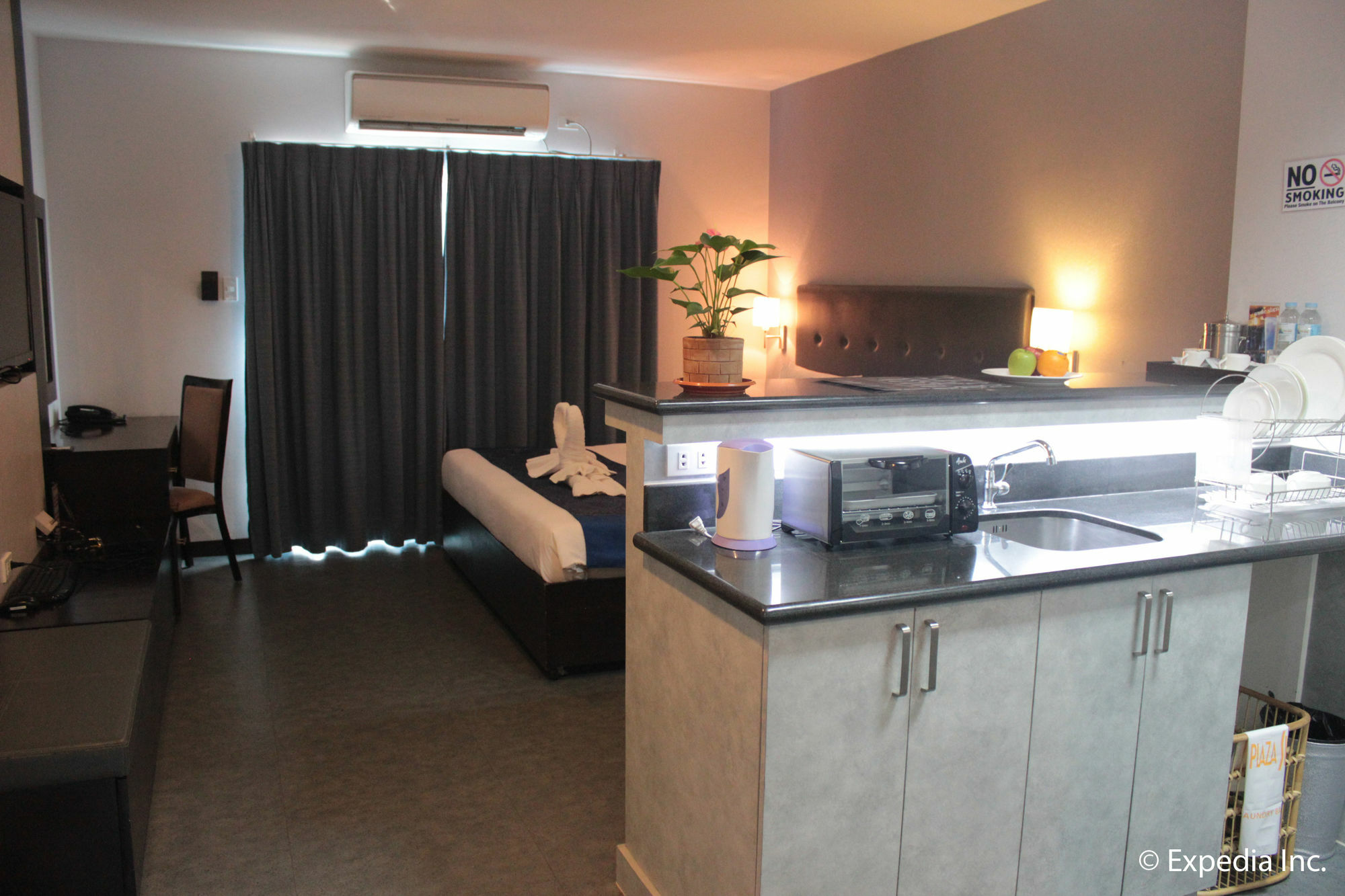 Sun Plaza Subic Hotel Olongapo Dış mekan fotoğraf